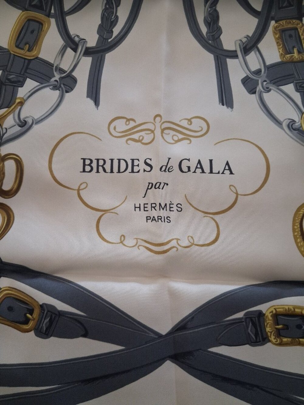 Hermes Scarf 35inch square - Picture 1 of 6